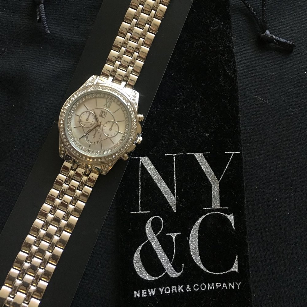 New York & Company Watch